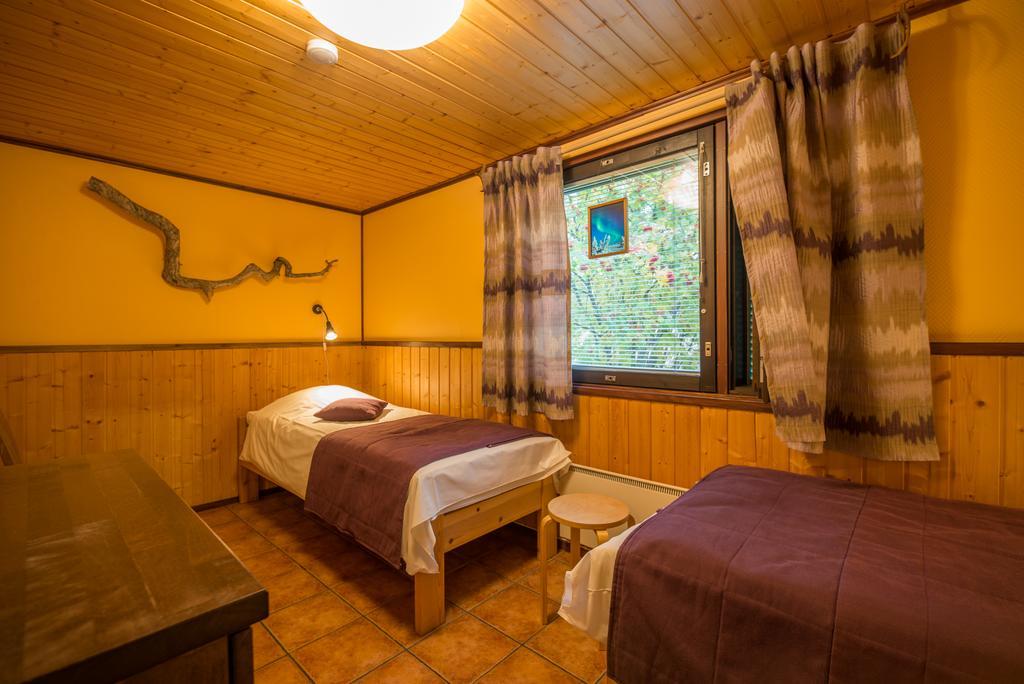 Yllaeksen Yoepuu Villa Akaslompolo Ngoại thất bức ảnh