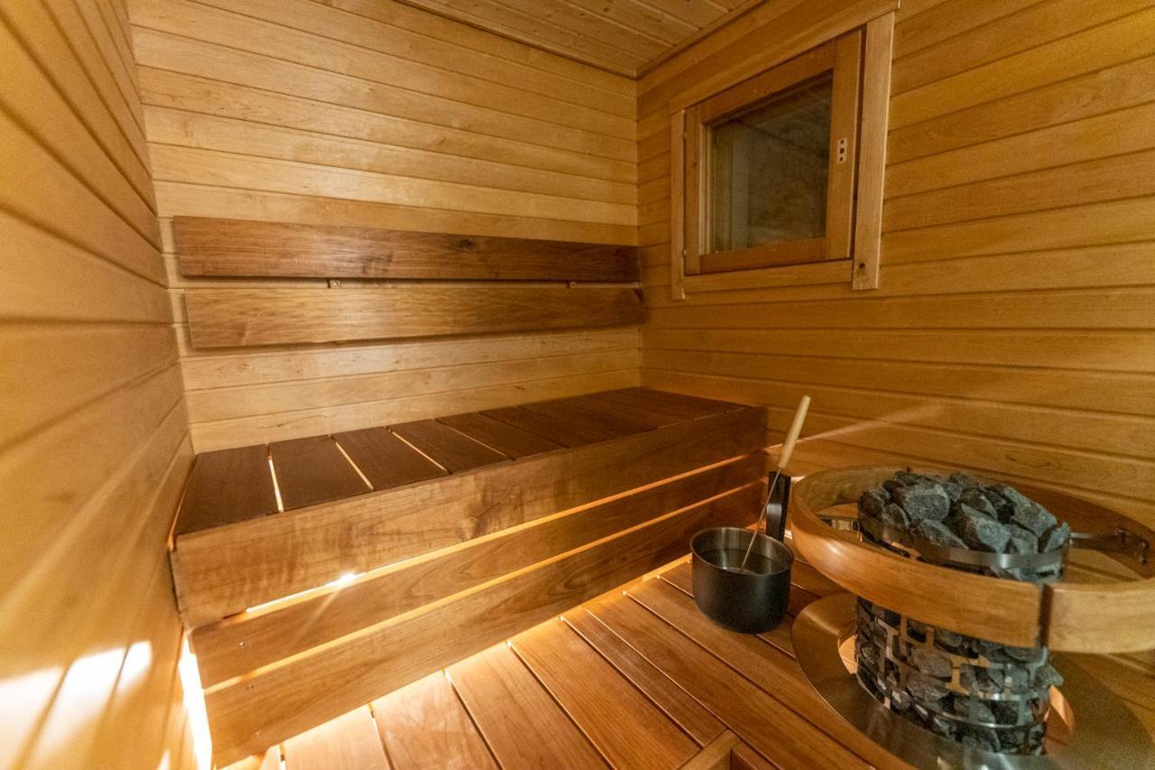Yllaeksen Yoepuu Villa Akaslompolo Ngoại thất bức ảnh